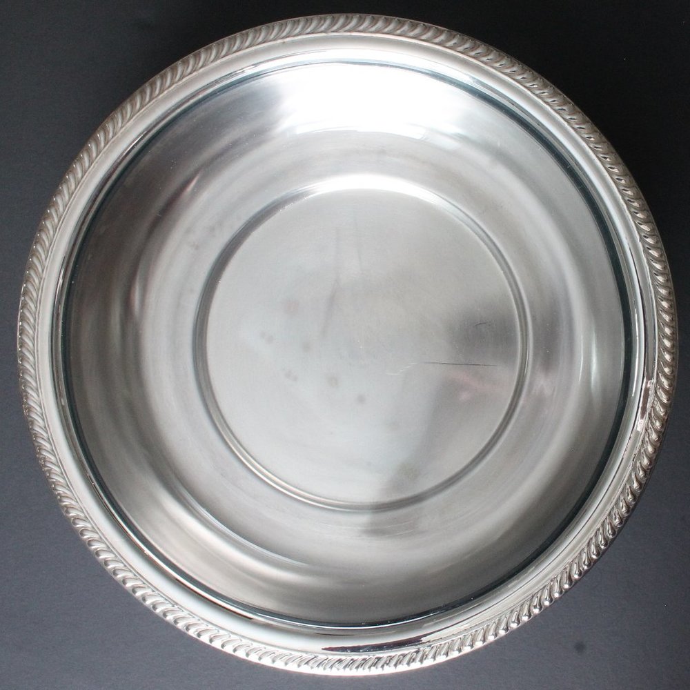 [RIDEAU PLATE] Lidded Silver Serving Tray with and Glass Dish - Picture 10 of 17